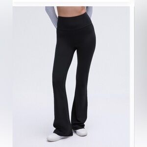 Lululemon Groove Nulu Super-High-Rise Flared Pant